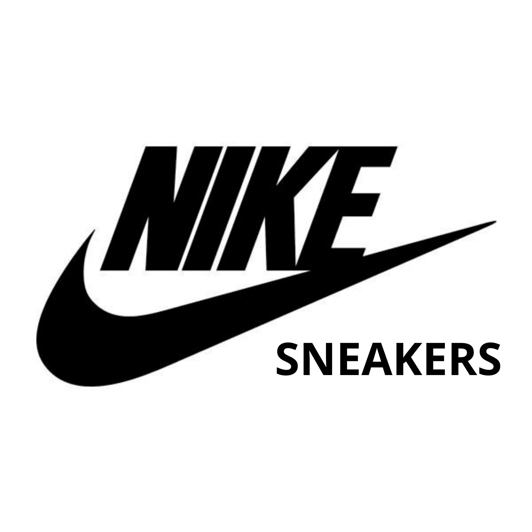 NIKE SNEAKERS