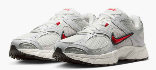 HJ5228-105 NIKE V5 RNR