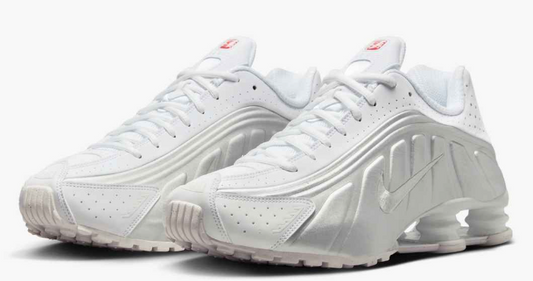 HQ1988-101 NIKE SHOX R4